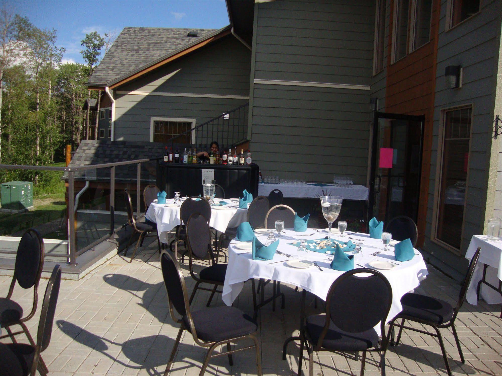 Elkwater Lake Lodge And Resort Eksteriør bilde